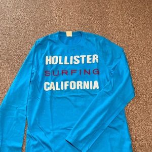 Hollister Long Sleeve size Large